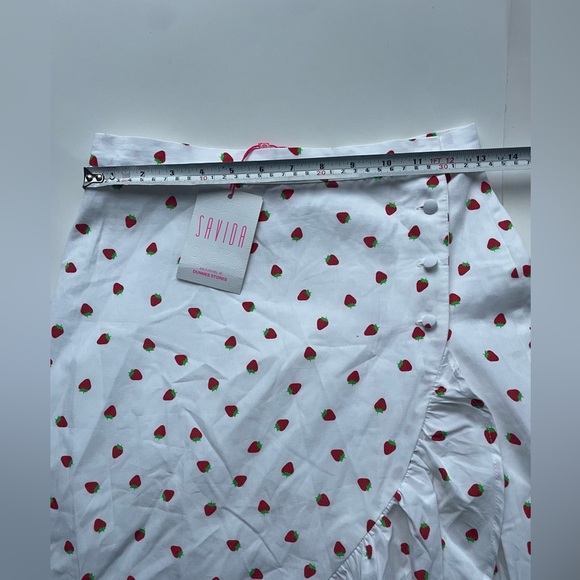 savida strawberry White Dot Ruffle Skirt - Picture 3 of 7